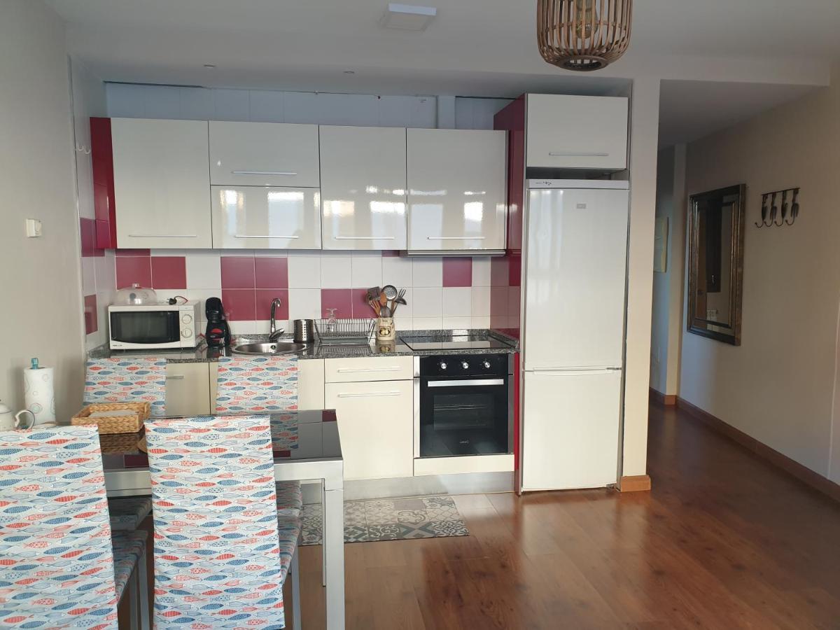 Apartamento Cine Colon 2 Ribadeo Εξωτερικό φωτογραφία