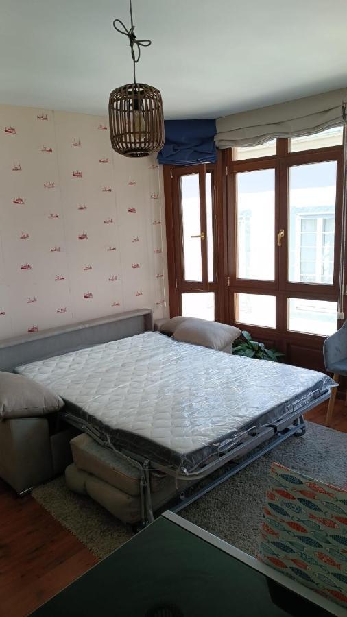 Apartamento Cine Colon 2 Ribadeo Εξωτερικό φωτογραφία