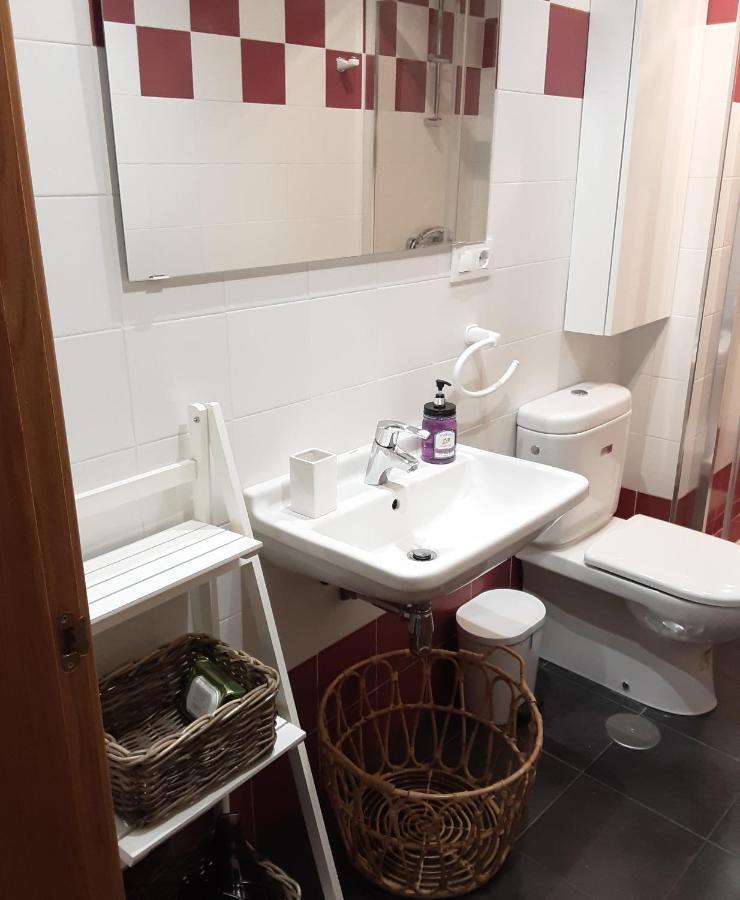 Apartamento Cine Colon 2 Ribadeo Εξωτερικό φωτογραφία