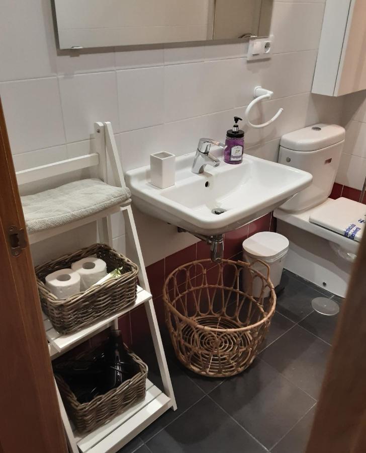 Apartamento Cine Colon 2 Ribadeo Εξωτερικό φωτογραφία